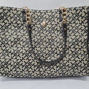Tommy Hilfiger Tote-Black